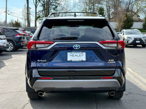 Used 2020 Toyota RAV4 XSE image 7
