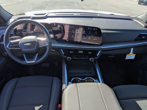 New 2026 Chevrolet Suburban LS RWD image 27