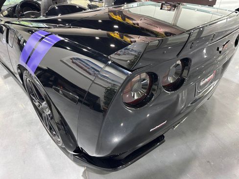 Used 2008 Chevrolet Corvette Convertible w/ Preferred Equipment Group RWD image 43