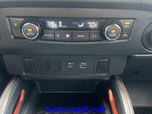 Used 2022 Nissan Frontier PRO-4X w/ Off-Road Protection Package image 10