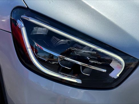 Used 2022 Mercedes-Benz GLC 300 w/ Premium Package Lite image 28