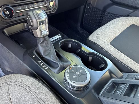 Used 2025 Ford Bronco Big Bend AWD/4WD image 16