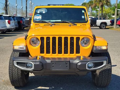Used 2021 Jeep Gladiator Sport image 7