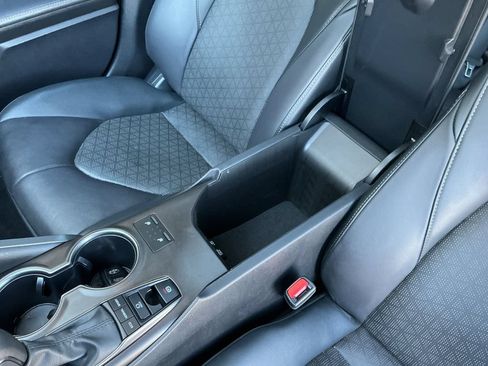 Used 2023 Toyota Camry XSE w/ Cold Weather Package AWD/4WD image 33