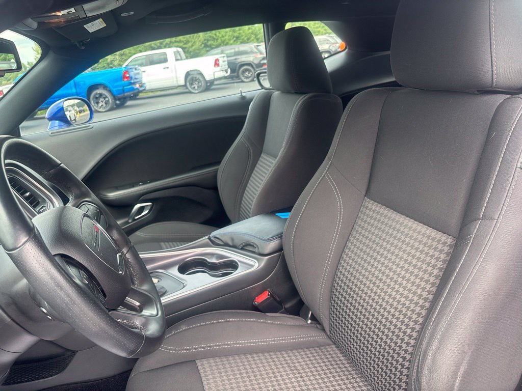 Used 2018 Dodge Challenger R/T w/ Blacktop Package RWD image 14