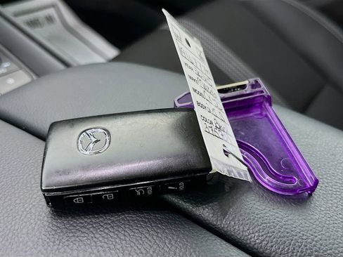 Used 2025 MAZDA CX-50 AWD 2.5 S w/ Premium Package image 24