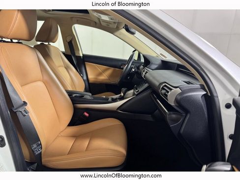 Used 2015 Lexus IS 250 AWD w/ Premium Package image 10
