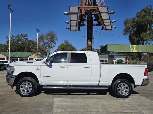 Used 2020 RAM 2500 Laramie w/ Chrome Appearance Group image 2