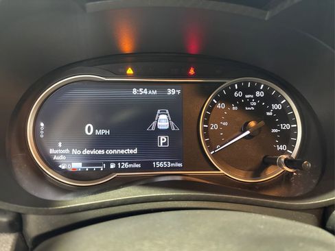 Used 2023 Nissan Versa SR w/ Trunk Package FWD image 21