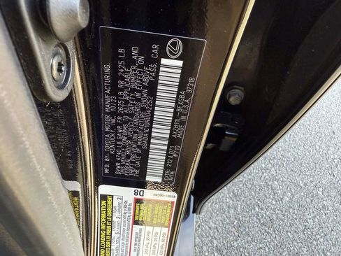 Used 2024 Lexus ES 300h w/ Premium Package image 30