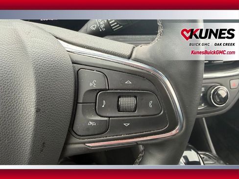 Used 2025 Buick Envista Sport Touring w/ Convenience I Package FWD image 12