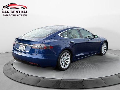 Used 2016 Tesla Model S 75D image 5