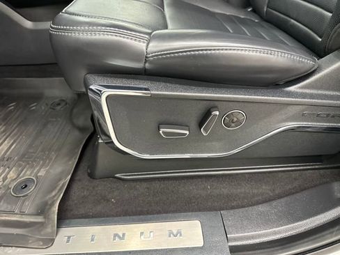 Certified 2025 Ford F150 Platinum w/ FX4 Off-Road Package image 44