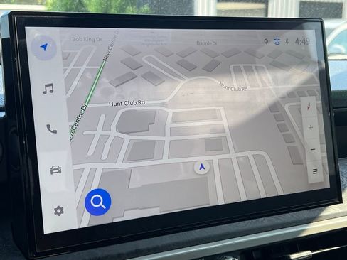 Used 2025 Toyota Tacoma Limited image 12