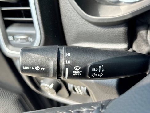 Used 2019 RAM 1500 Big Horn AWD/4WD image 30