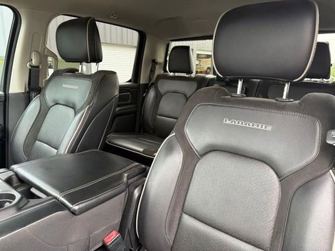 Used 2022 RAM 1500 Laramie AWD/4WD image 27