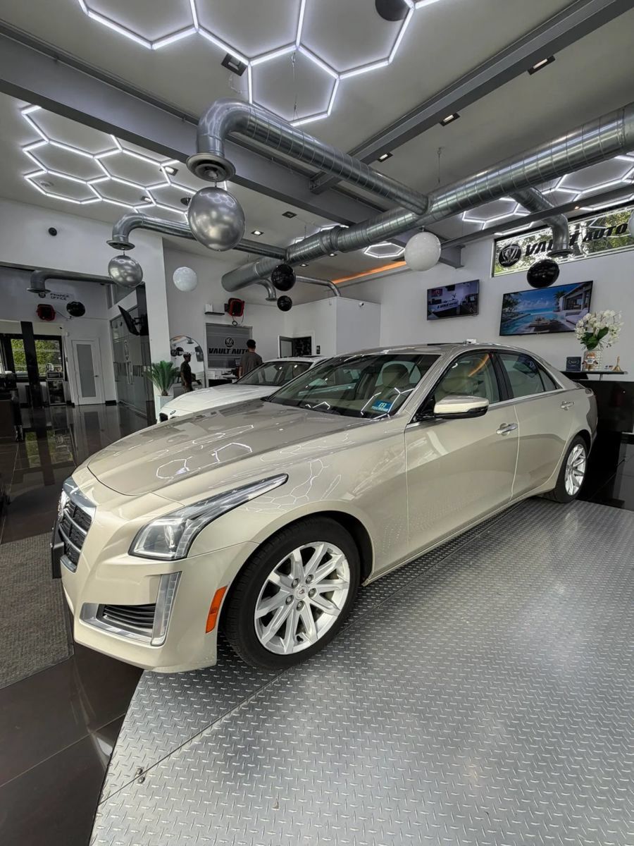 Used 2014 Cadillac CTS Luxury AWD/4WD image 2
