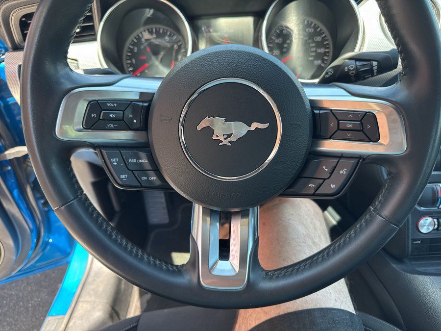 Used 2020 Ford Mustang GT w/ Equipment Group 301A RWD image 24