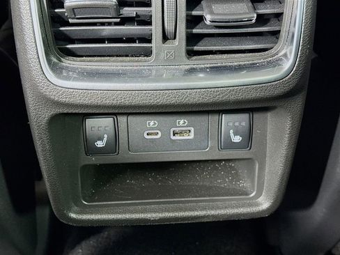 Used 2023 INFINITI QX50 Sensory image 27