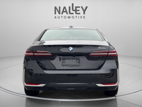 Used 2026 BMW 530i image 4