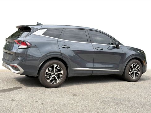Used 2023 Kia Sportage EX FWD image 22