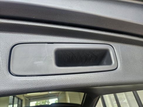 Used 2024 Honda CR-V EX image 11