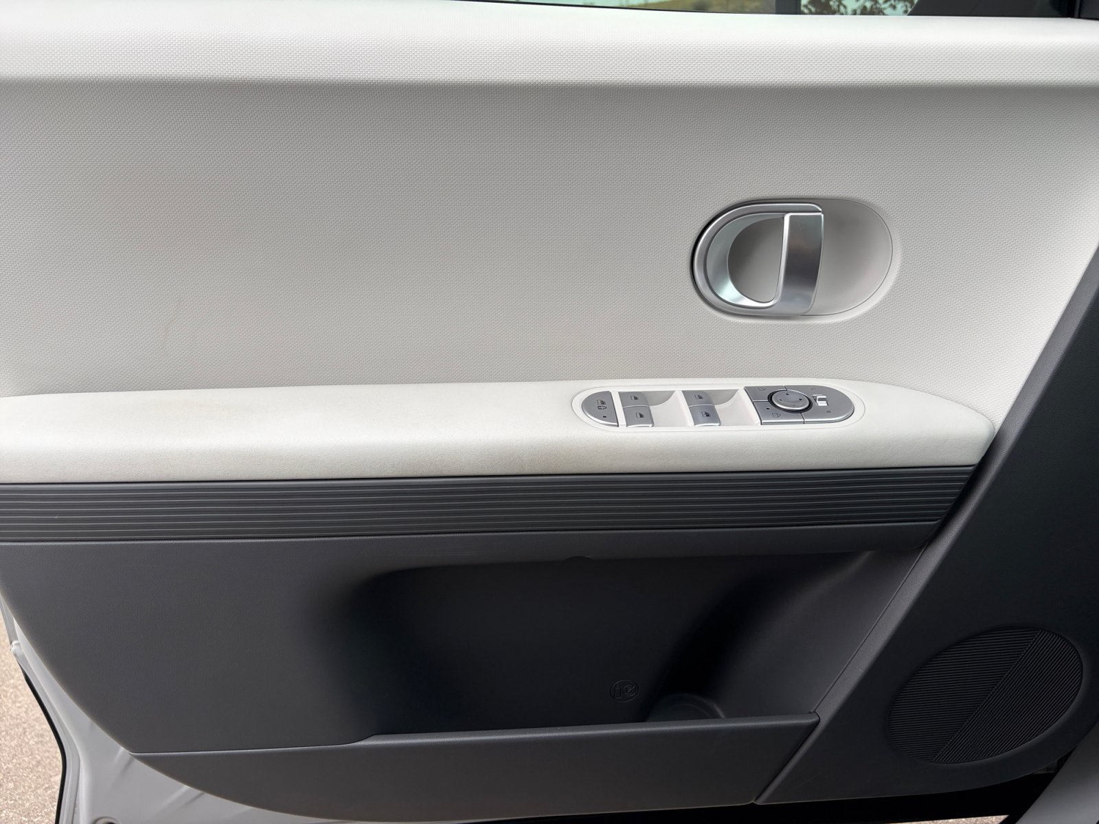 Certified 2024 Hyundai Ioniq 5 SEL AWD/4WD image 13