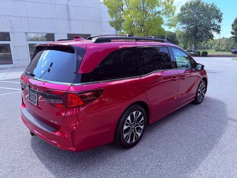 Used 2026 Honda Odyssey Elite image 16