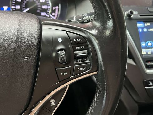 Used 2018 Acura MDX SH-AWD image 11