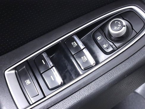 Used 2020 Subaru Ascent Limited w/ Technology Package AWD/4WD image 31