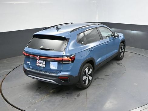 Used 2025 Volkswagen Taos S AWD/4WD image 34