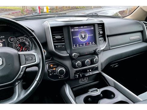 Used 2020 RAM 1500 Big Horn image 6