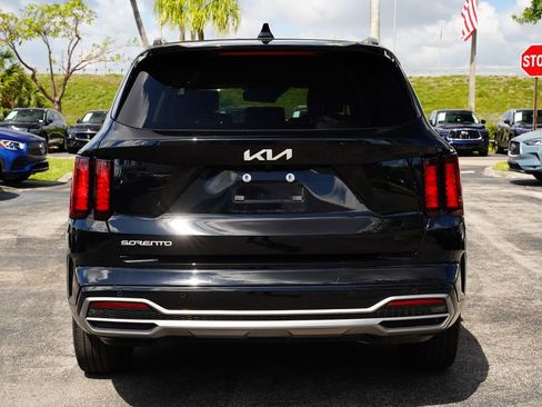 Used 2023 Kia Sorento S FWD image 9