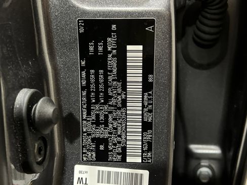 Used 2022 Toyota Highlander XLE w/ Protection Package #3 (TMS) AWD/4WD image 46