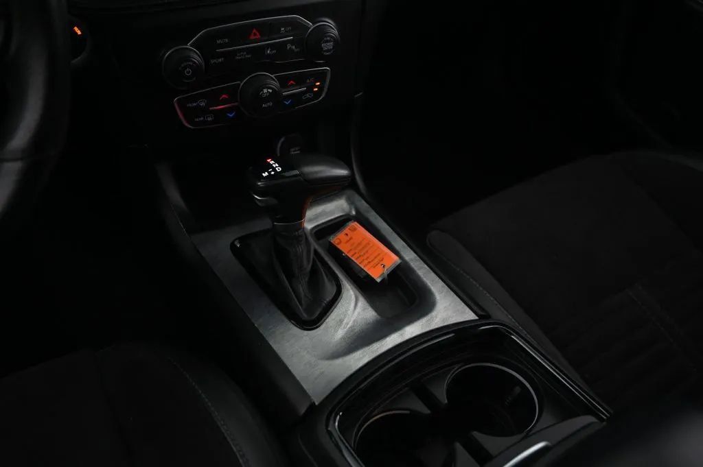 Used 2023 Dodge Charger R/T w/ Daytona Edition Group RWD image 37