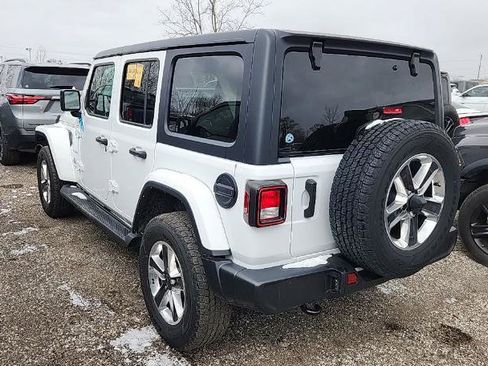 Used 2021 Jeep Wrangler Unlimited Sahara w/ Uconnect 4C Nav & Sound Group image 3