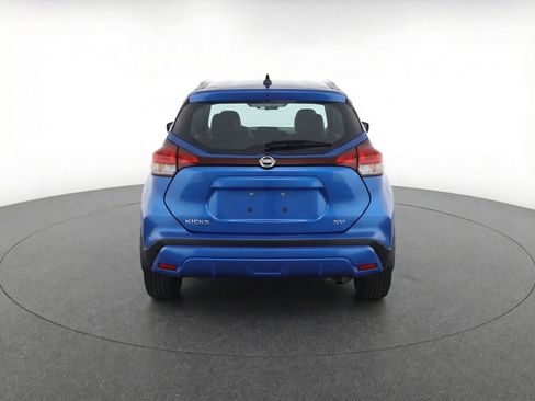 Used 2024 Nissan Kicks SV image 7