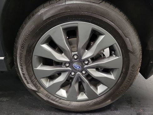 Used 2024 Subaru Outback Onyx Edition XT AWD/4WD image 10