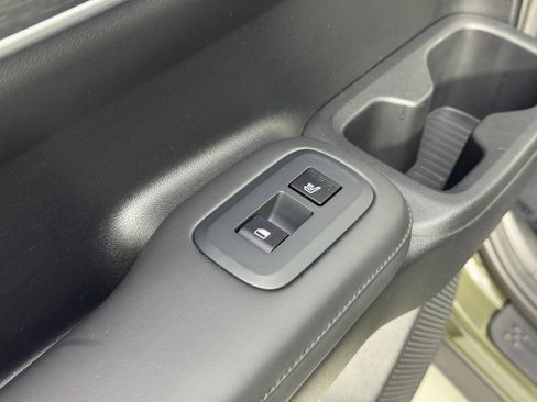 Used 2024 Hyundai Santa Fe Limited image 35