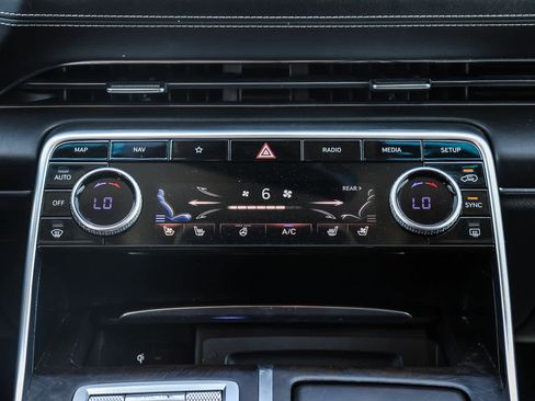 Used 2021 Genesis GV80 3.5T Advanced + image 16