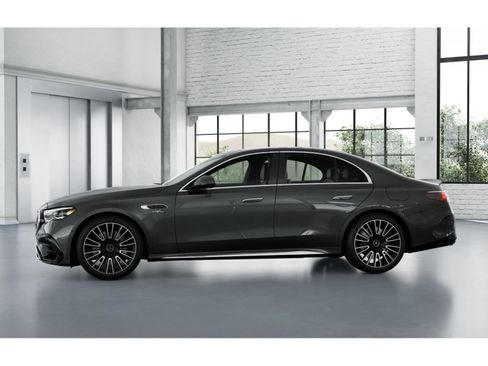New 2026 Mercedes-Benz E 53 AMG e 4MATIC Sedan image 37