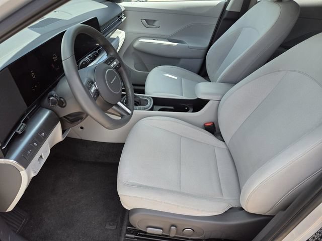 Used 2025 Hyundai Kona SEL AWD/4WD image 34