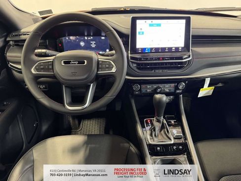 New 2026 Jeep Compass Trailhawk w/ Sun, Sound & Navigation Group AWD/4WD image 20