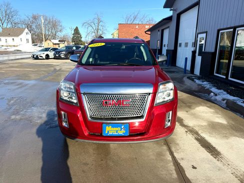 Used 2015 GMC Terrain Denali image 2