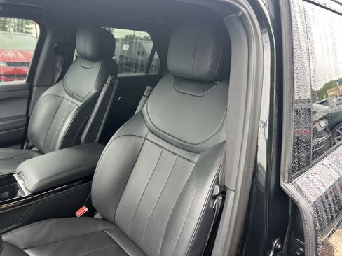 Certified 2023 Land Rover Range Rover Sport SE AWD/4WD image 16
