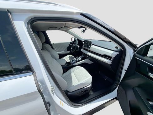 Used 2024 Mitsubishi Outlander SEL FWD image 29