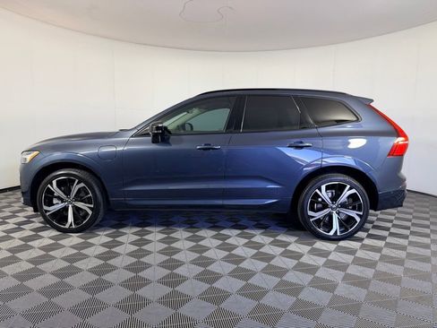 Used 2025 Volvo XC60 T8 Ultra w/ Protection Package Premier image 9
