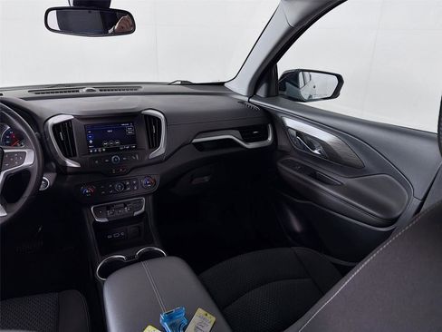 Used 2022 GMC Terrain SLE w/ Driver Convenience Package image 22