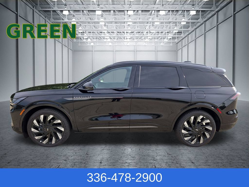 Used 2024 Lincoln Nautilus Reserve w/ Jet Appearance Package (87T) AWD/4WD image 2