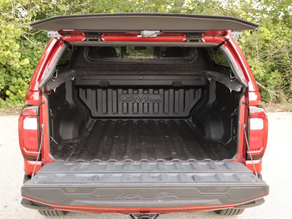Used 2025 GMC Canyon Elevation w/ Convenience Package AWD/4WD image 29